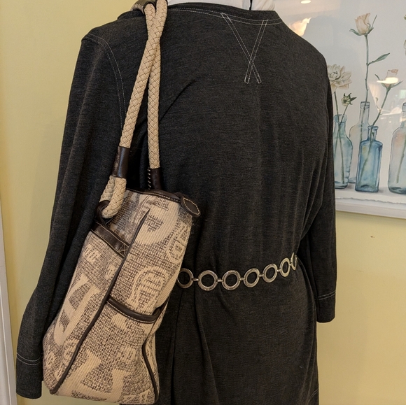 Etienne Aigner Cream and Brown Leather Shoulder Bag VINTAGE